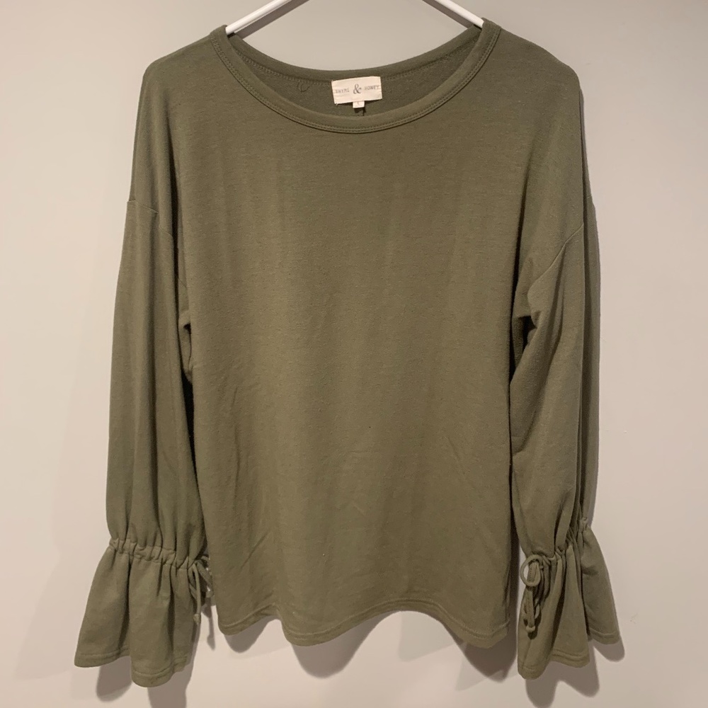 Thyme & Honey Army Green Top